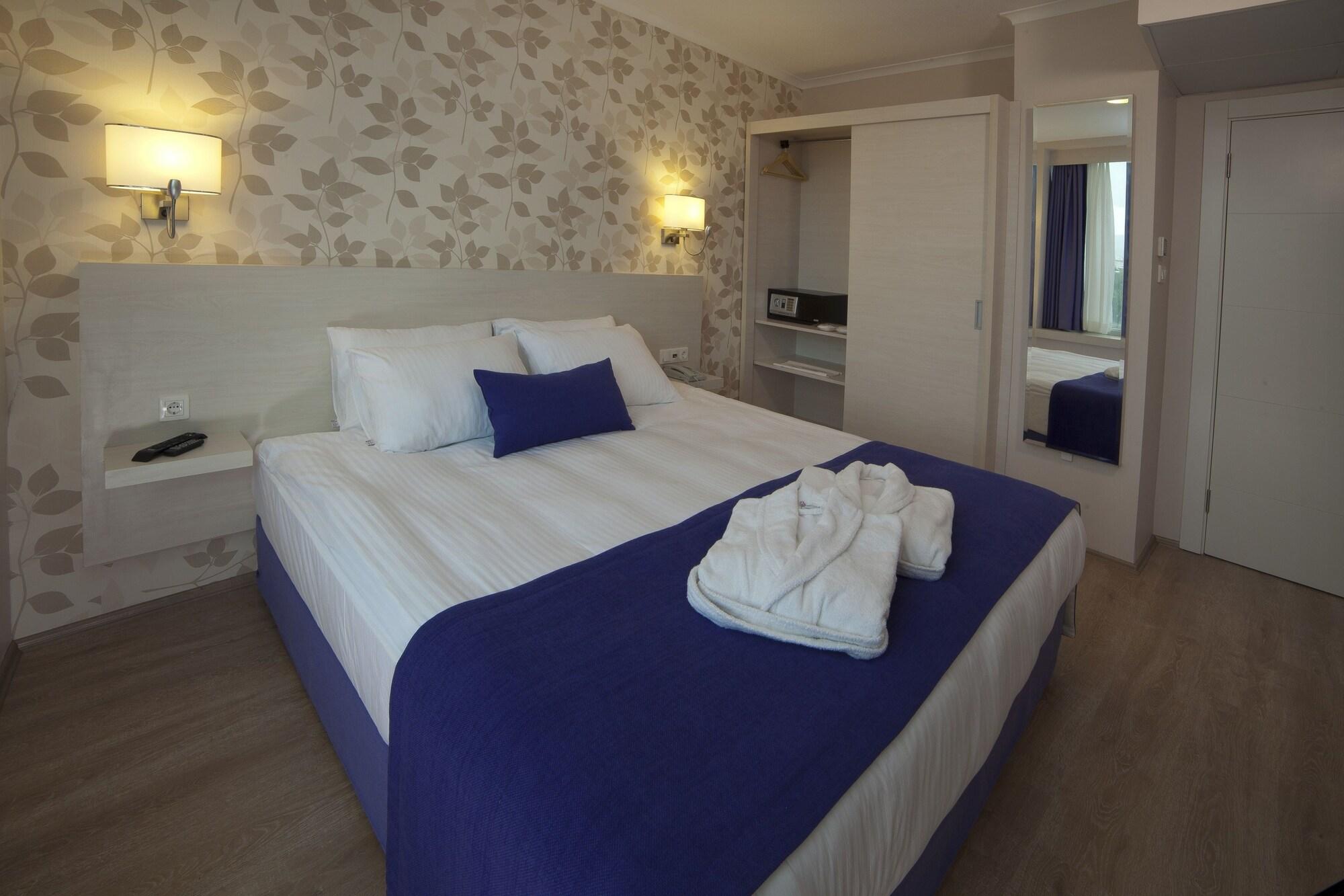 Walk In Hotel İzmir Exterior photo